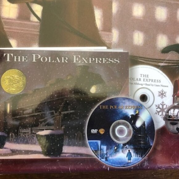 THE POLAR EXPRESS 30th Anniversary Holiday Gift DVD Book & Bell - Picture 4 of 9